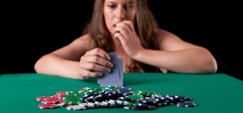 Bluff trong poker có rất nhiều chiến thuật áp dụng khác nhau